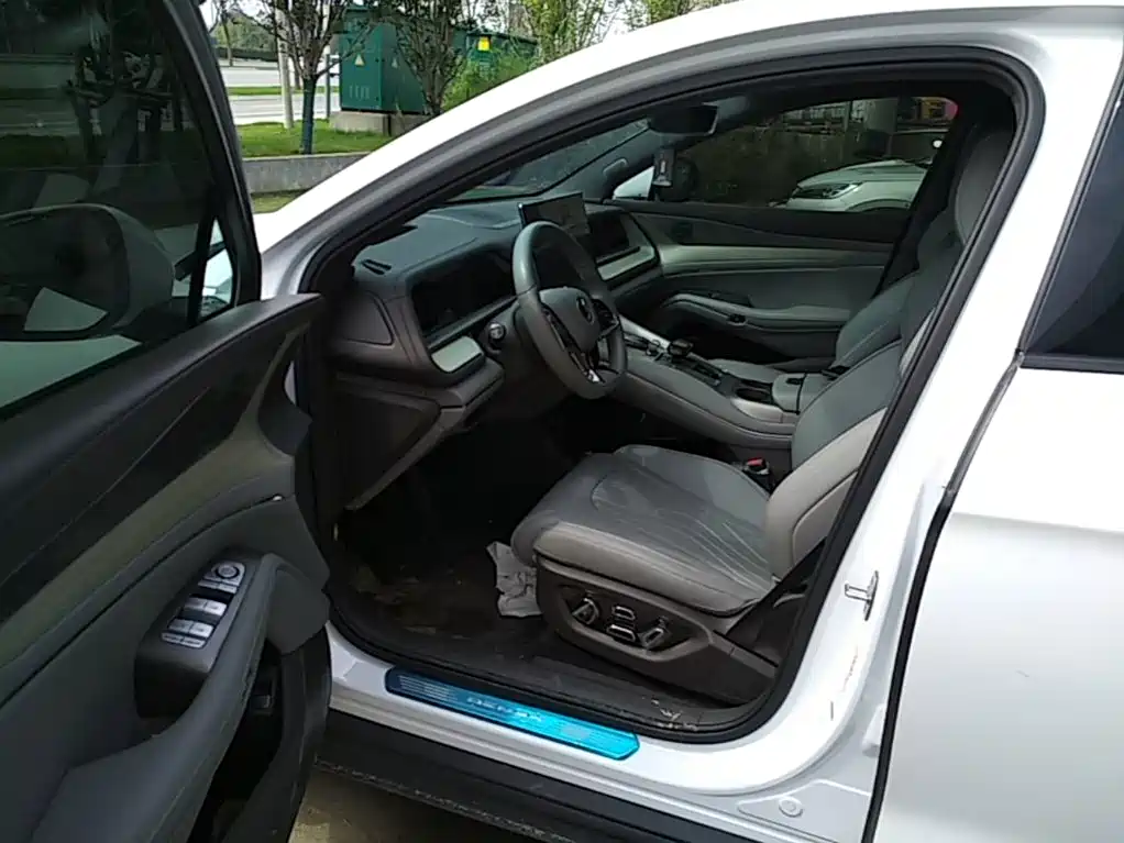 Denza N7 2023 2024 630 AWD Smart Drive Max