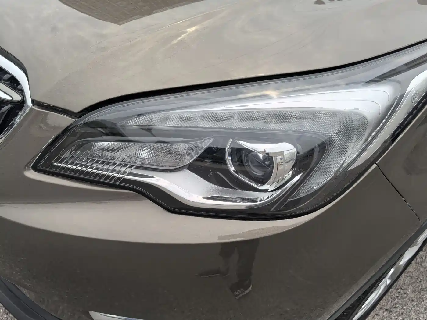 Photo 21 - Buick Envision Plus