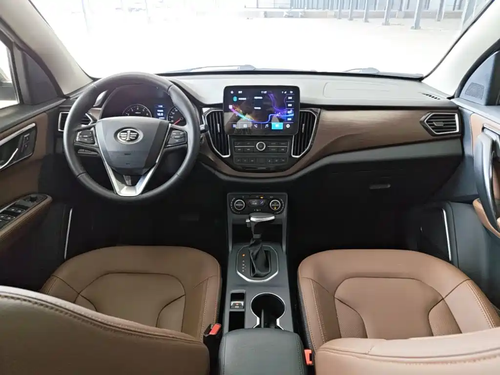 FAW Senya R7 2018 2017 Model 1.6L Automatic Smart