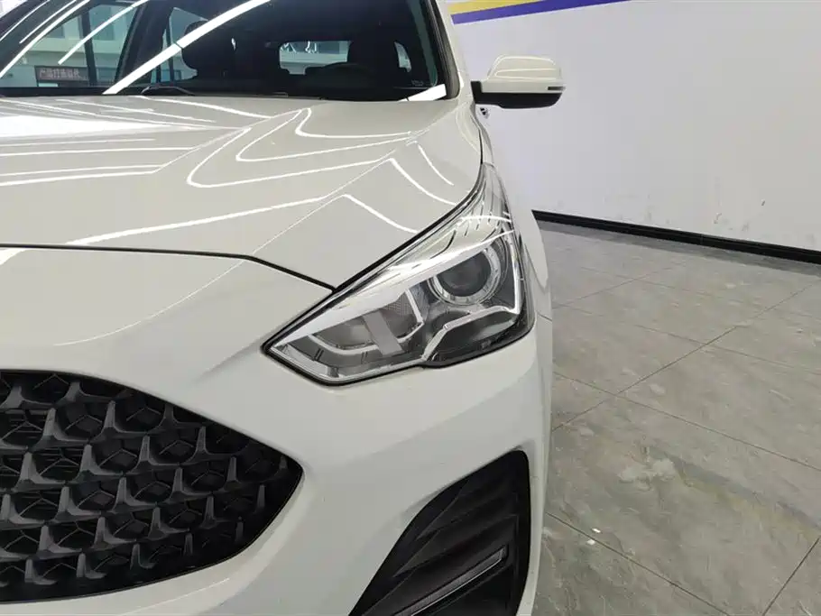 Haval M6 2019 1.5T DCT 2WD Value Edition (China VI) фото 5