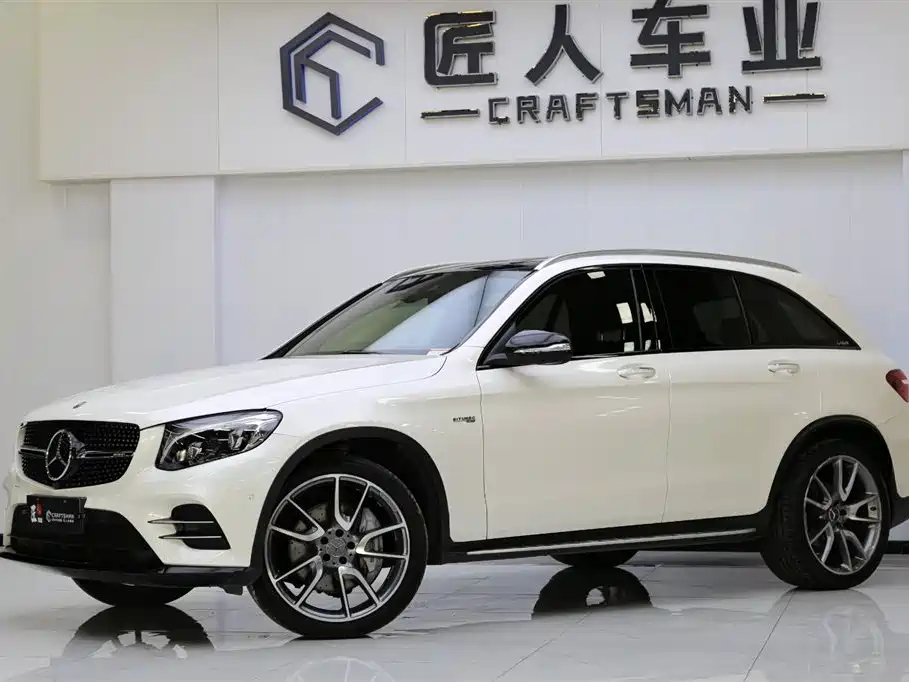 Mercedes-Benz GLC AMG 2017 AMG GLC 43 4MATIC фото 3