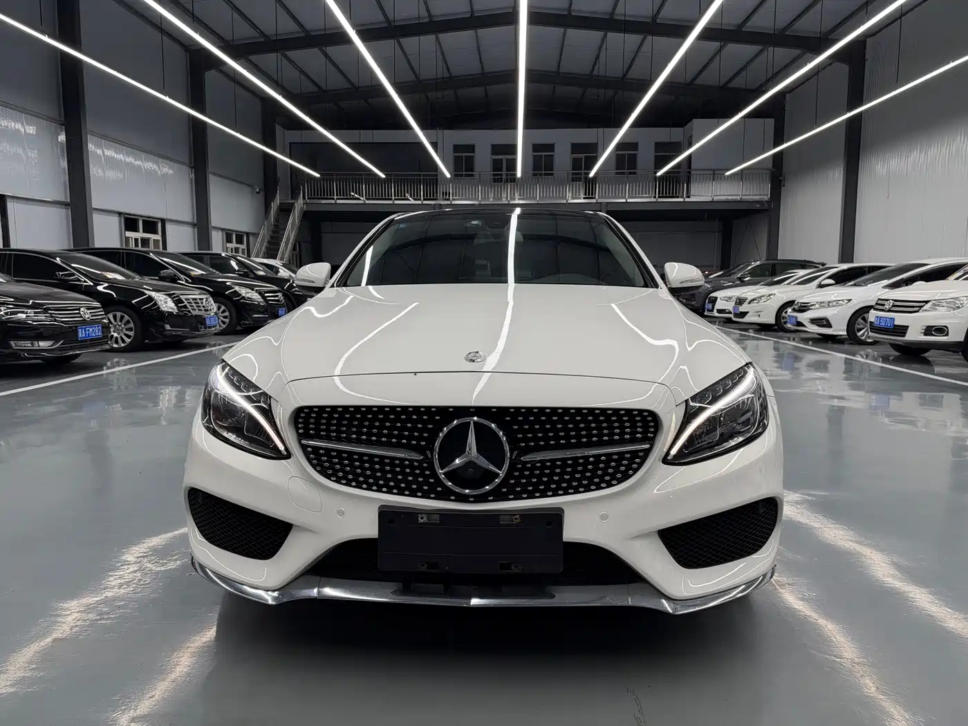 Photo 2 - Mercedes-Benz C-Class
