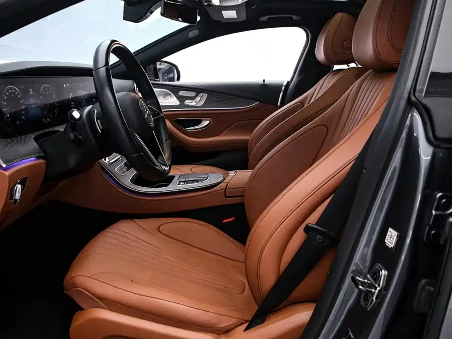 Mercedes-Benz CLS 2022 CLS 300 Luxury фото 12