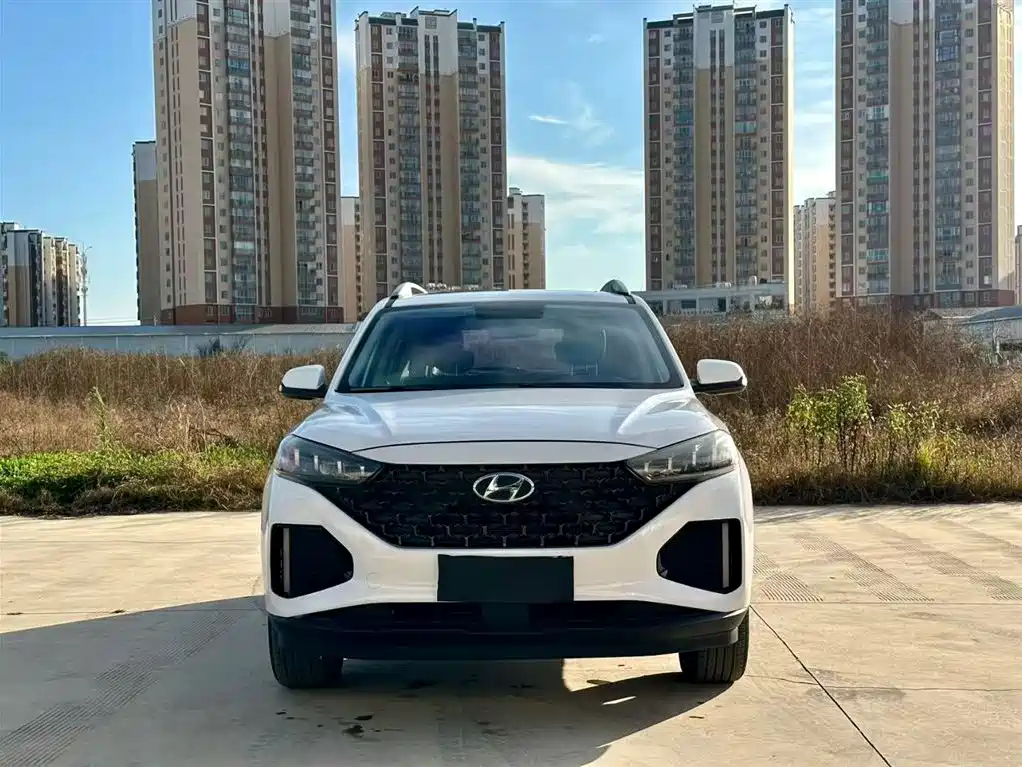 Hyundai Beijing Hyundai ix35 2021 2.0L Automatic 2WD GLS Leading Edition фото 2