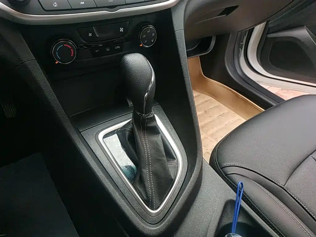 Buick Excelle 2021 Facelift Exemplar 1.5L Auto Elite фото 14