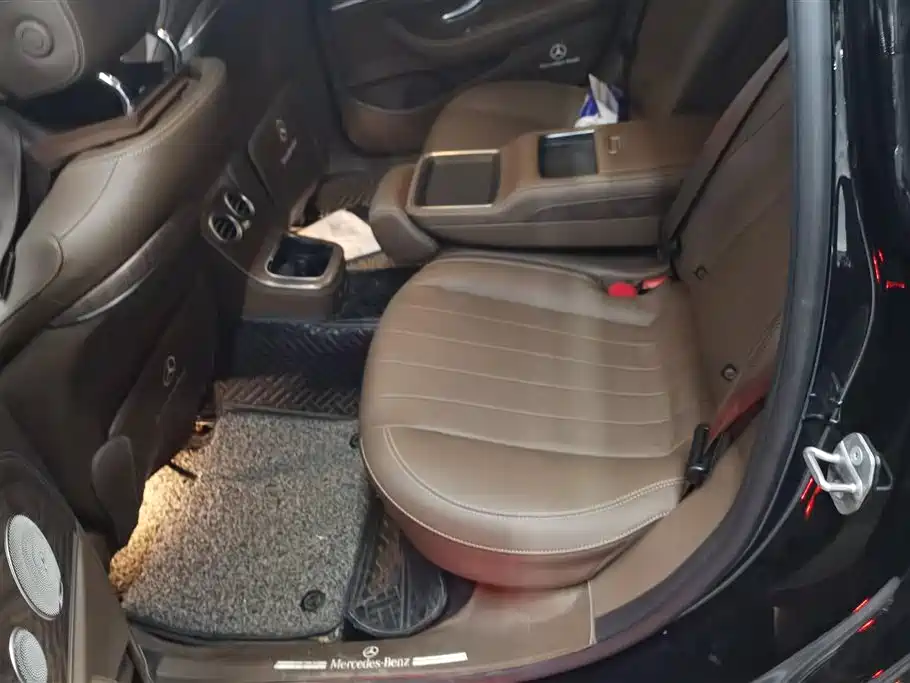 Mercedes-Benz E-Class 2021 E 300 L Luxury фото 11