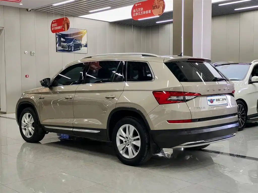 Škoda Kodiaq 2019 Facelift TSI330 5-Seater 2WD Luxury Premium Edition China VI фото 4