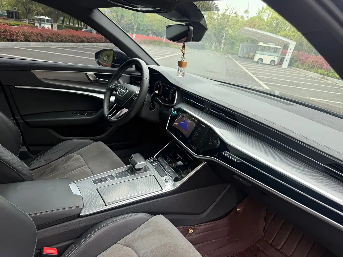 Audi A6L 2022 40 TFSI Luxury Dynamic фото 18