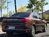 Фото 4 - Geely Vision
