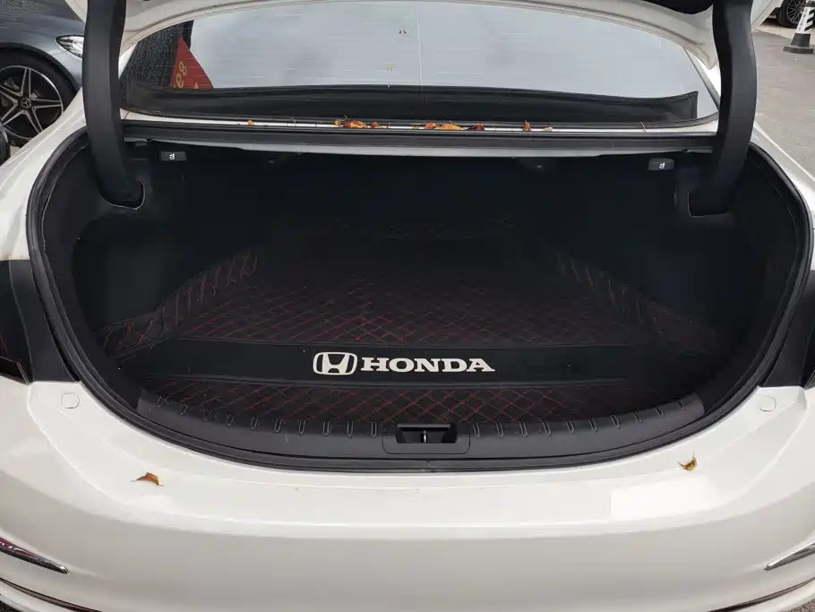 Honda Spirior 2017 2015 2.0L Premium Edition
