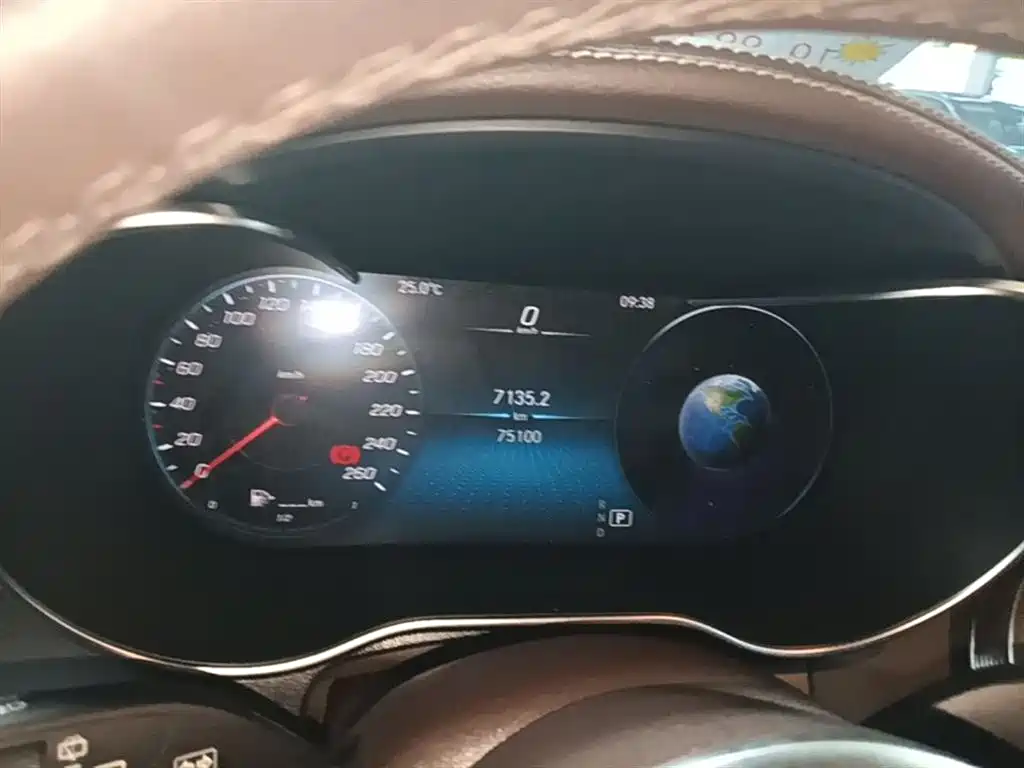 Mercedes-Benz GLC 2020 Facelift GLC 260 L 4MATIC Dynamic фото 12