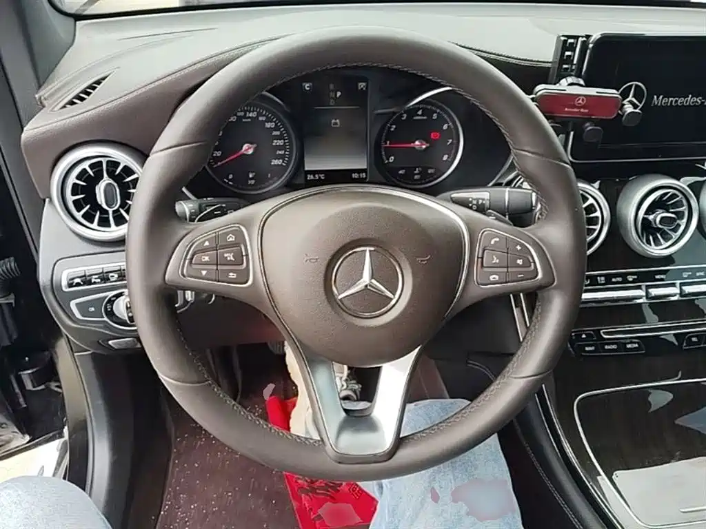 Mercedes-Benz GLC 2016 GLC 260 4MATIC Luxury фото 11
