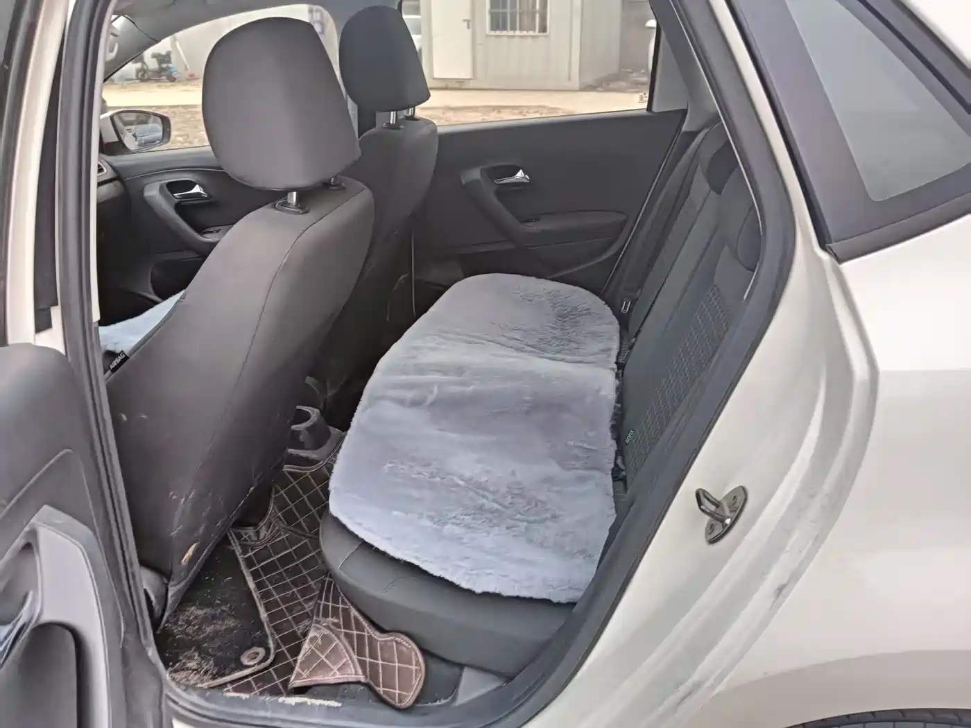 Volkswagen Polo 2018 1.5L Auto Safe Drive фото 5