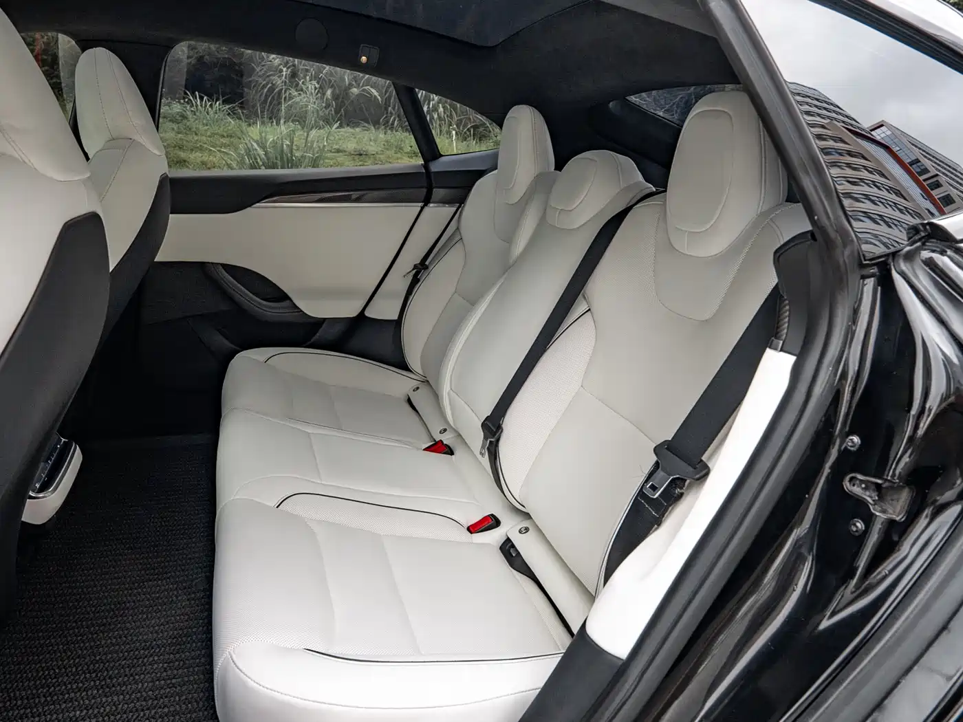 Tesla Model S 2023 Tri-motor AWD Plaid фото 14