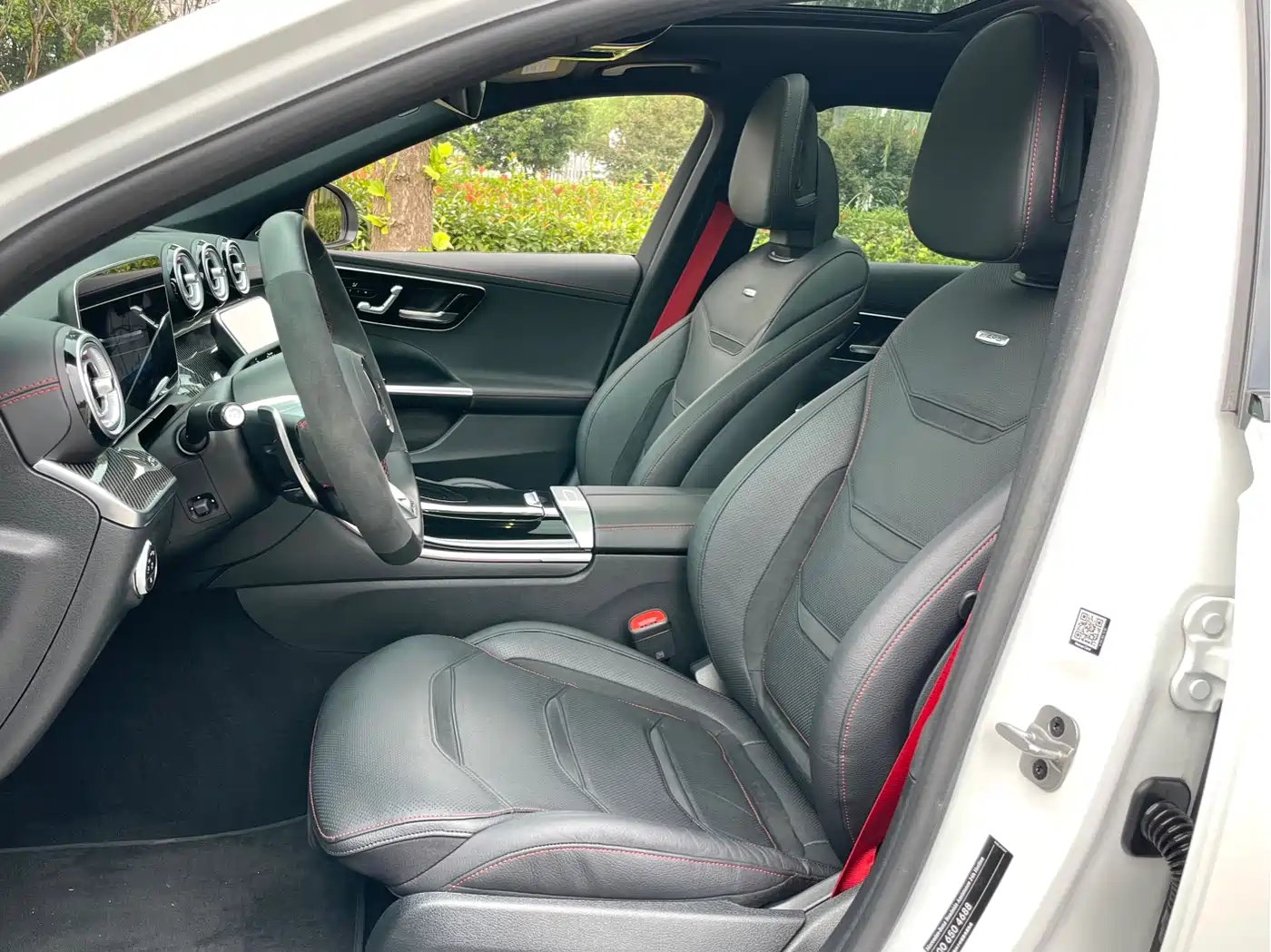 Mercedes-Benz C-Class AMG 2023 AMG C 43 4MATIC Wagon Special Edition фото 9