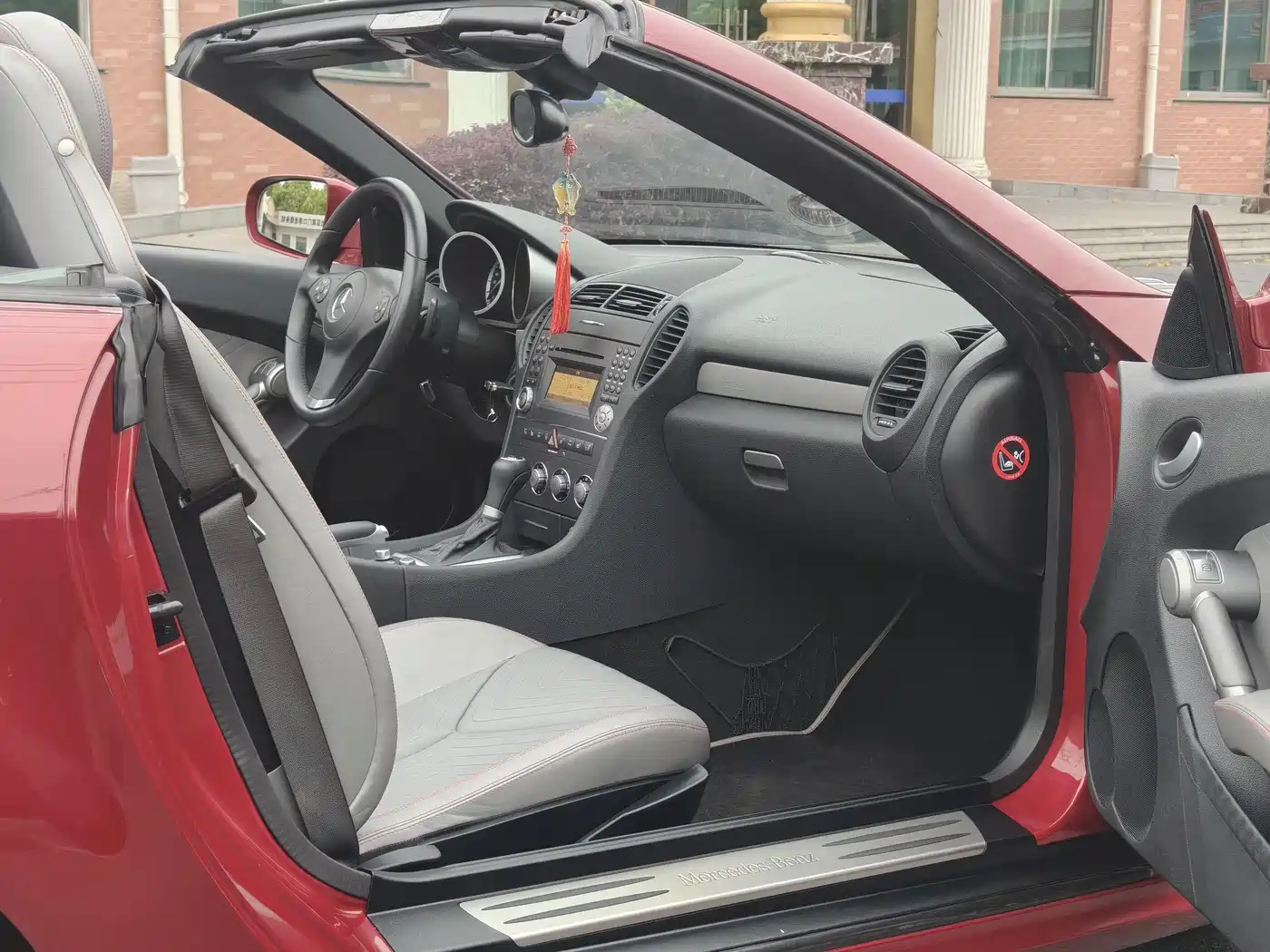 Mercedes-Benz SLK-Class 2010 Model SLK 200K Grand Edition фото 20