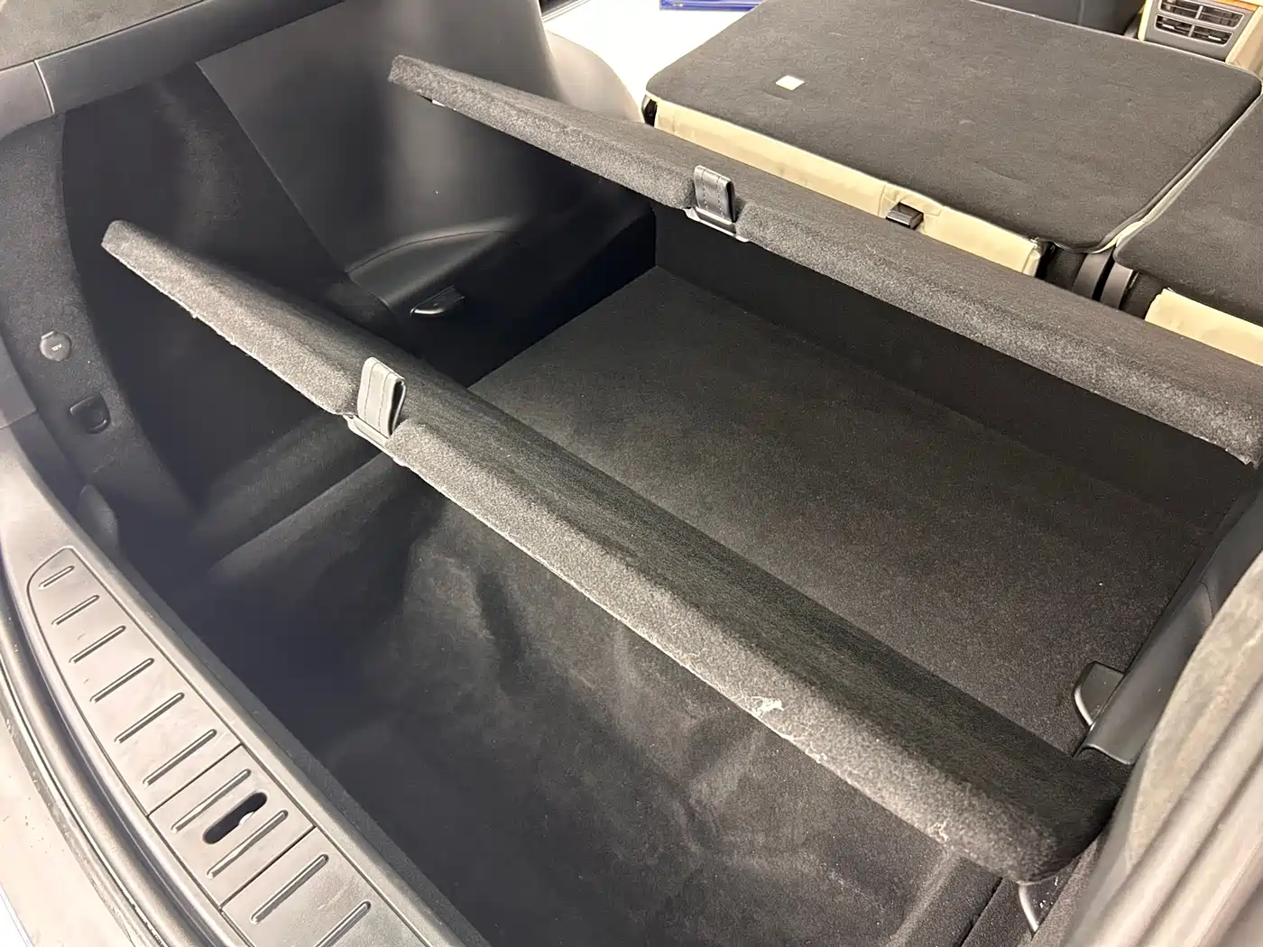 Tesla Model X 2020 Long Range Upgrade фото 28
