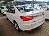 Фото 5 - Geely Vision