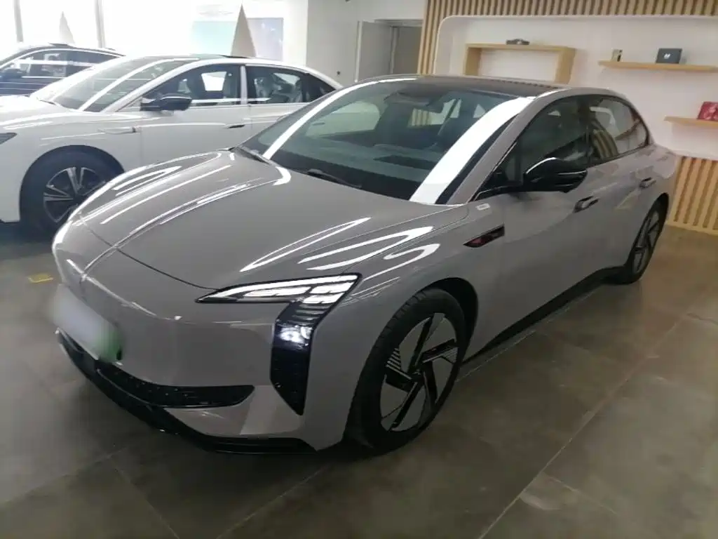 Hongqi EH7 2025 640 AWD Smart Selection Edition