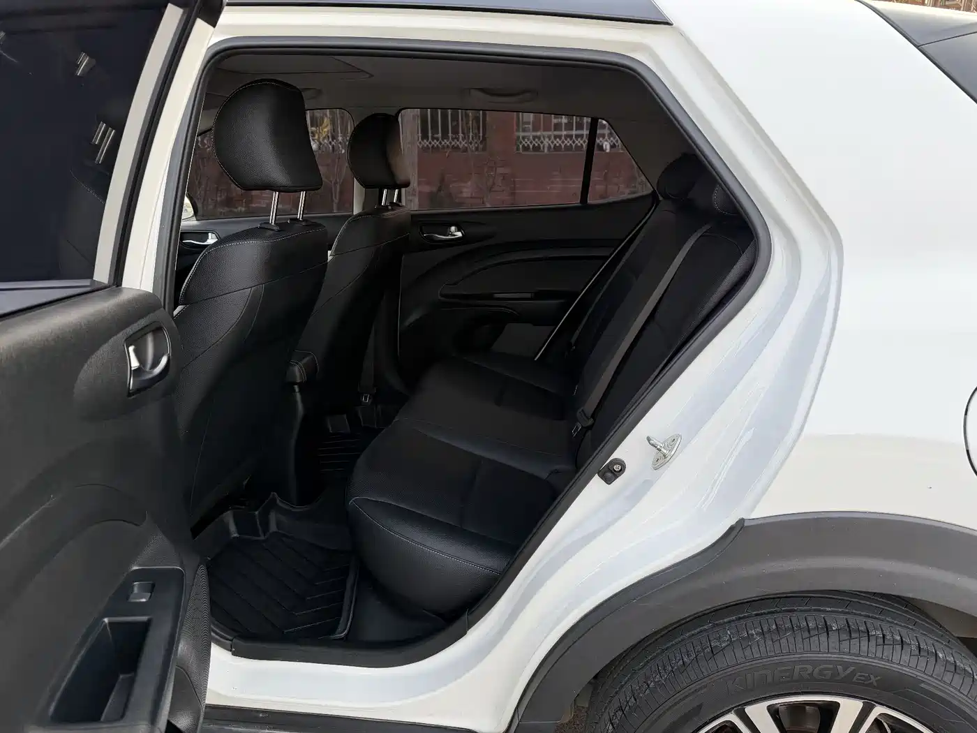 Kia KX1 2019 1.4L Automatic Sport Edition China VI фото 9