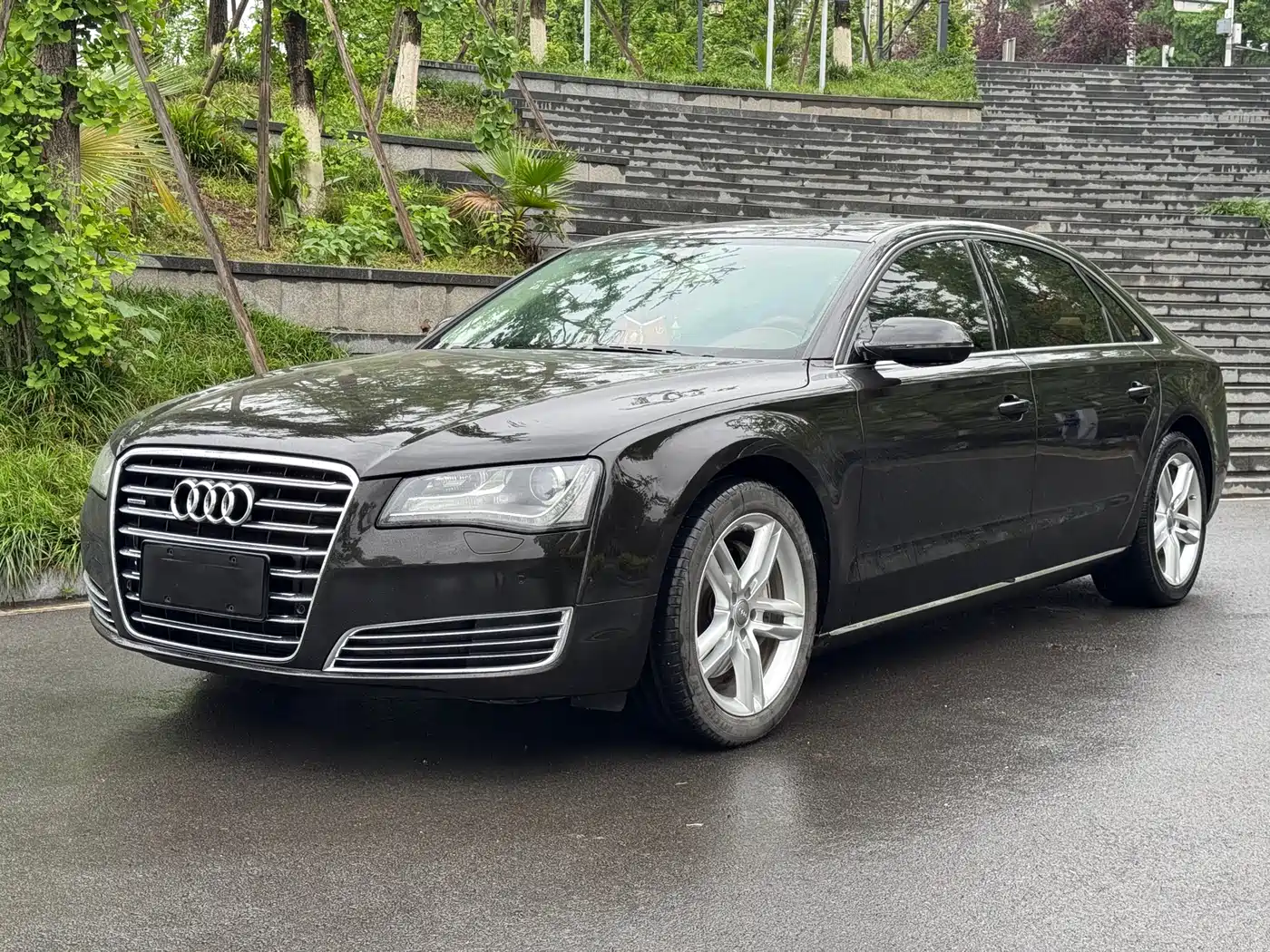 Audi A8 2013 A8L 45 TFSI quattro Exclusive фото 4
