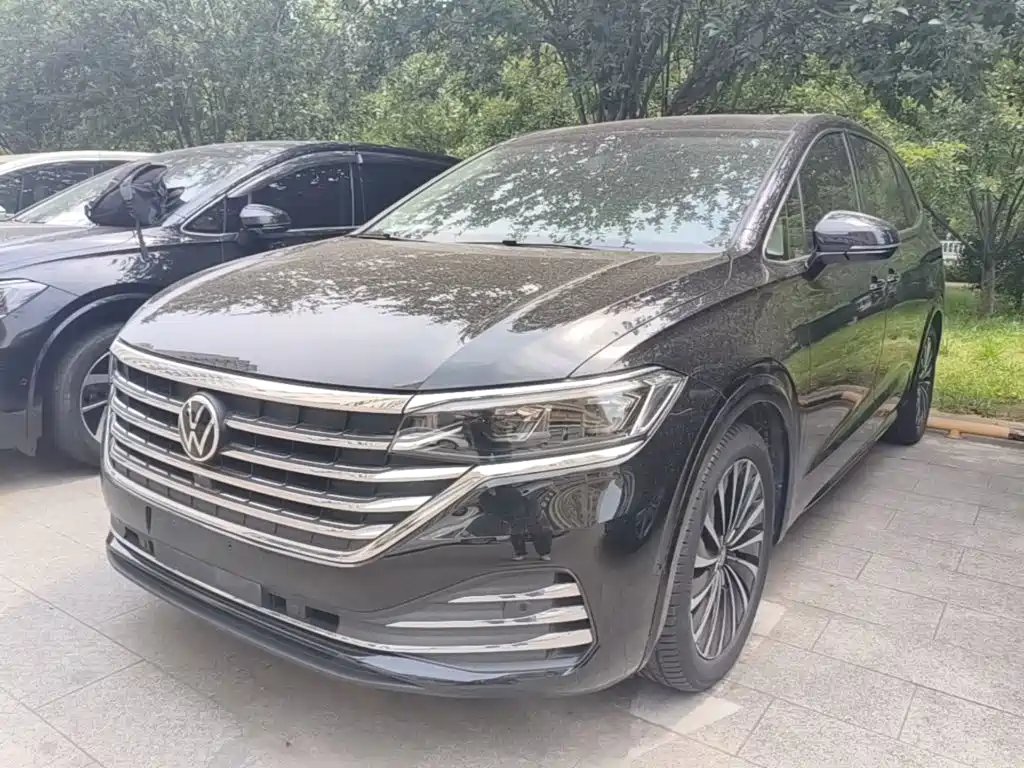 Volkswagen Viloran 2020 380TSI Premium
