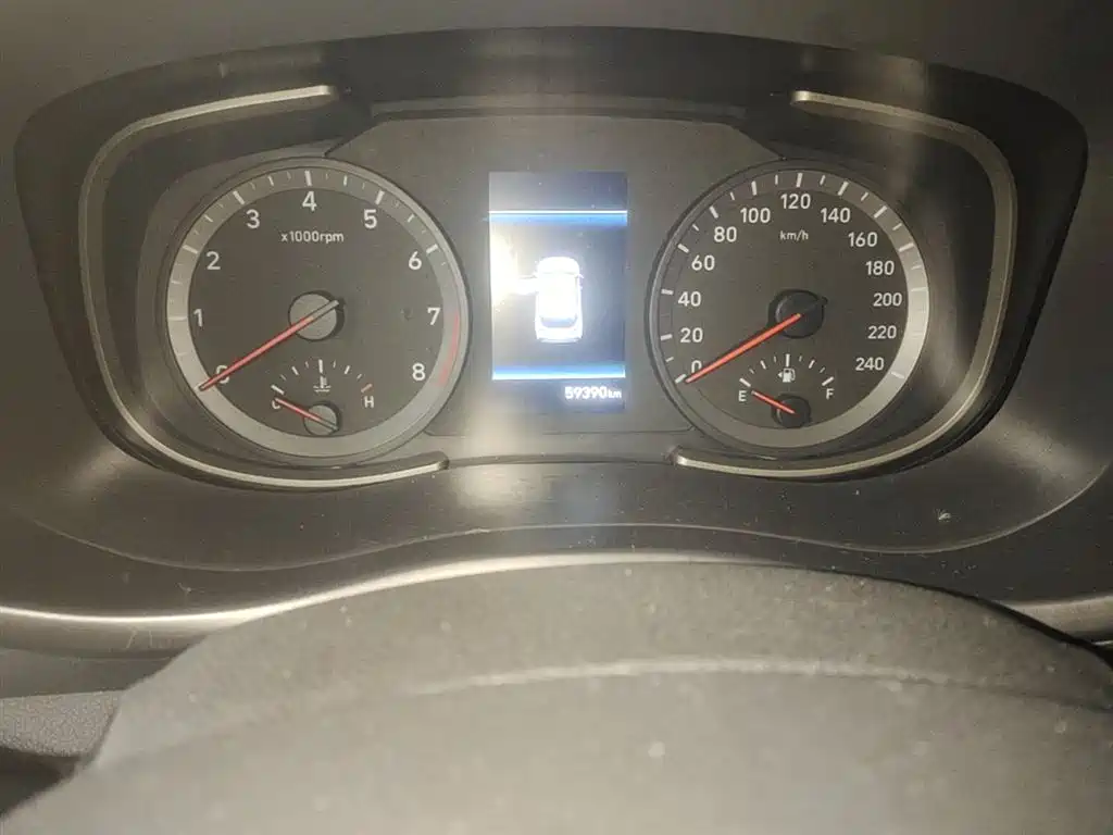 Hyundai Beijing Hyundai ix35 2019 2.0L Automatic 2WD Zhiyong·Enjoy China V фото 12