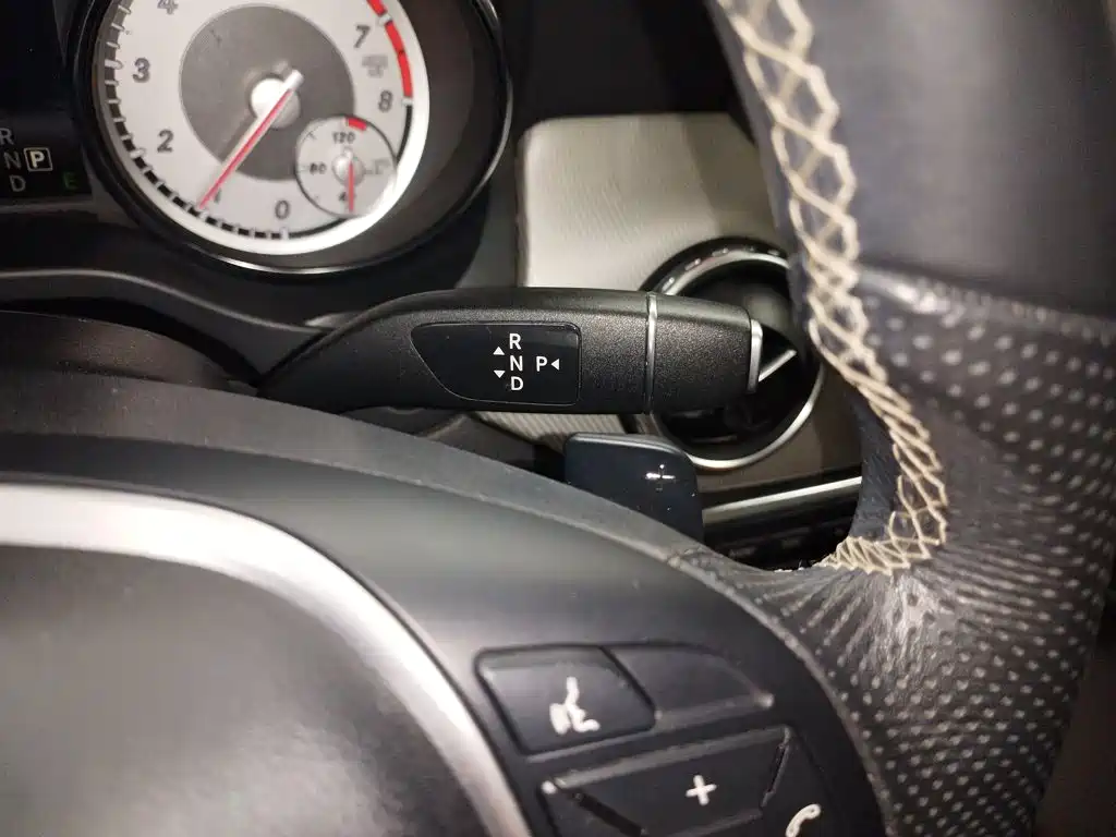 Mercedes-Benz GLA 2015 2015 GLA 200 Dynamic