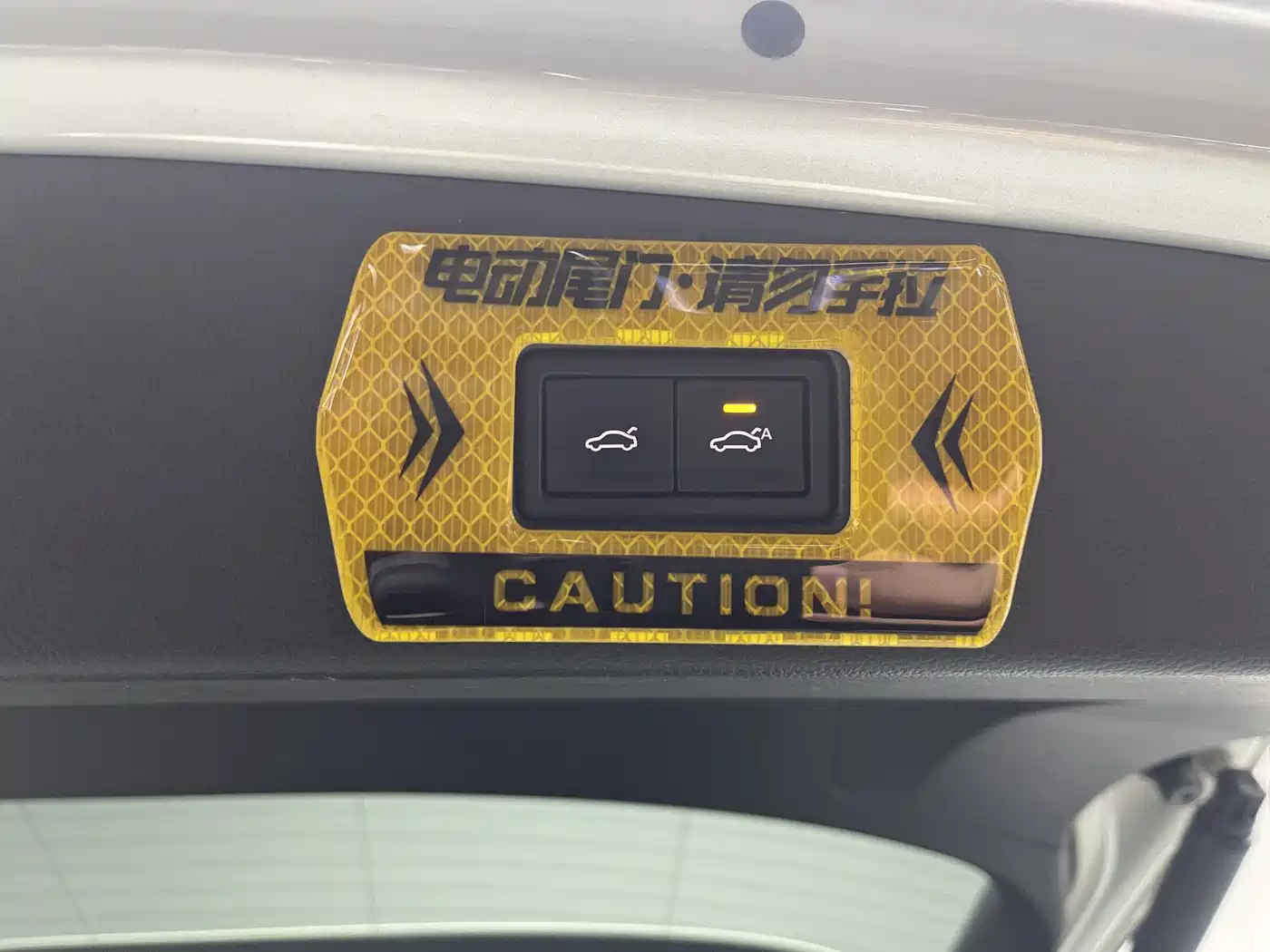 Volkswagen Tiguan L 2021 330TSI Automatic 2WD R-Line Premium фото 4