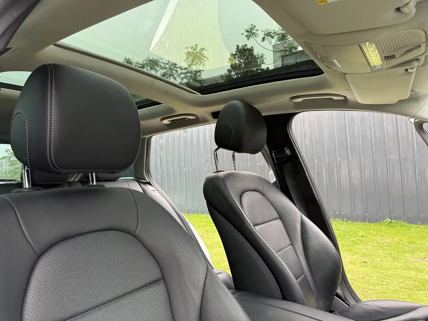 Mercedes-Benz C-Class (Import) 2020 Model C 260 Estate фото 14
