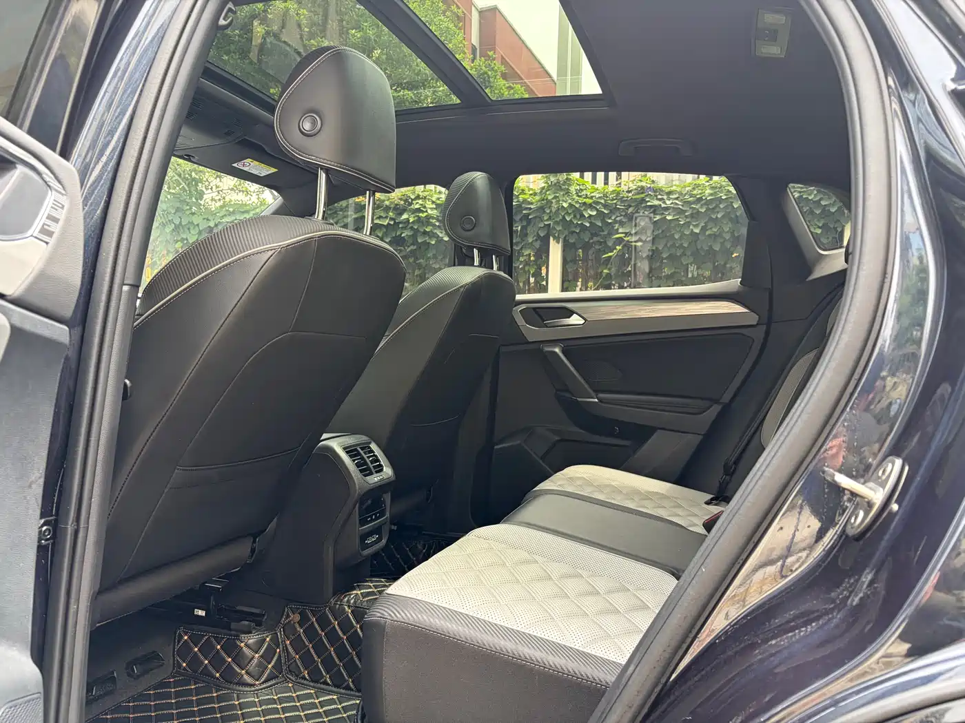Volkswagen Tayron X 2023 330TSI 2WD Flagship Smart Edition фото 29