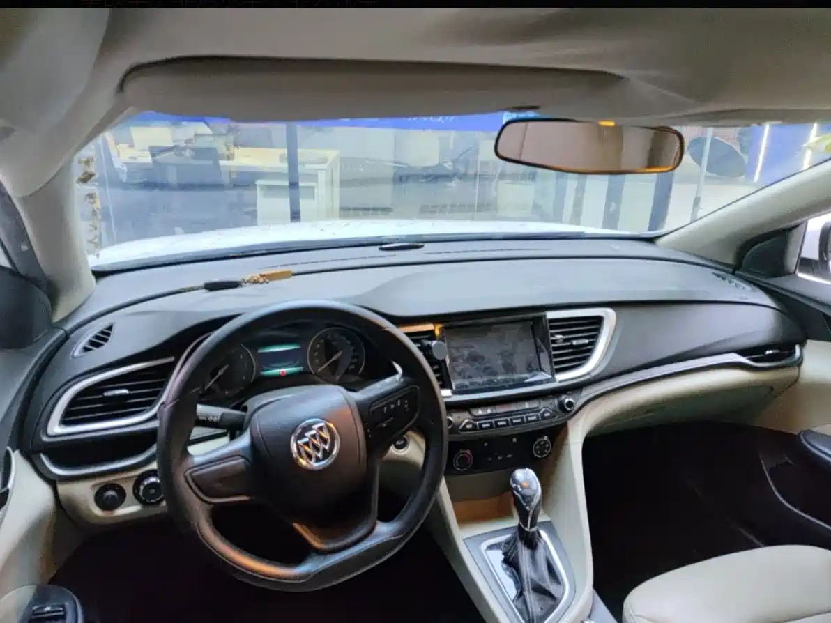 Buick Excelle 2017 15N Automatic Elite фото 2