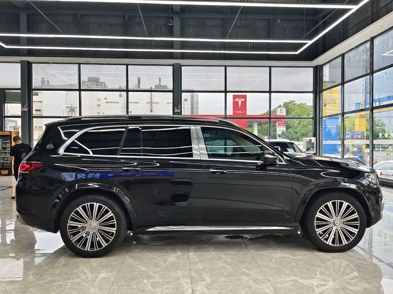 Mercedes-Benz Maybach GLS 2022 GLS 480 4MATIC фото 29