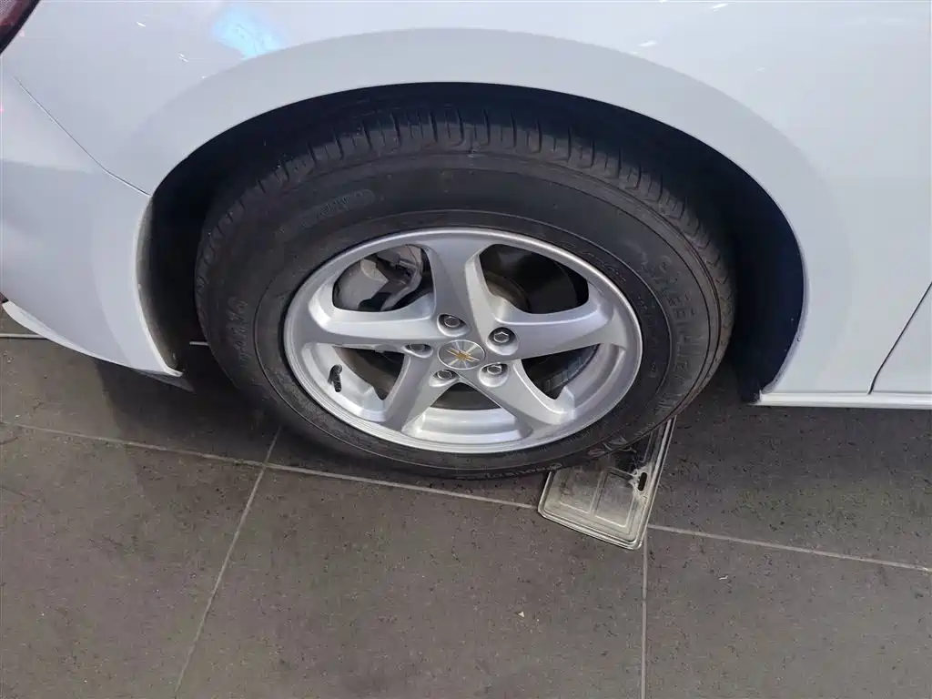 Chevrolet Malibu XL 2018 530T Auto RuiXiang Edition фото 23