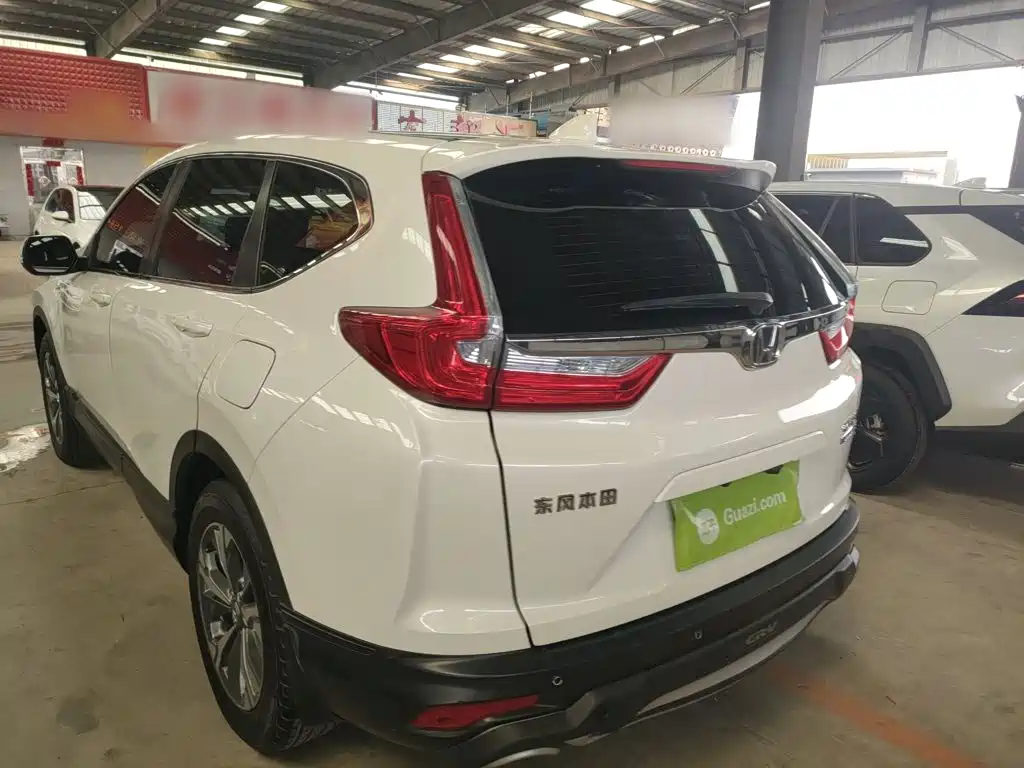 Фото 5 - Honda CR-V