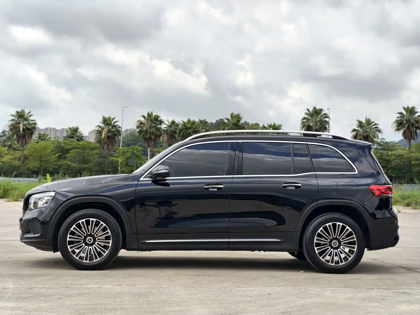 Mercedes-Benz GLB 2023 GLB 220 Dynamic фото 4