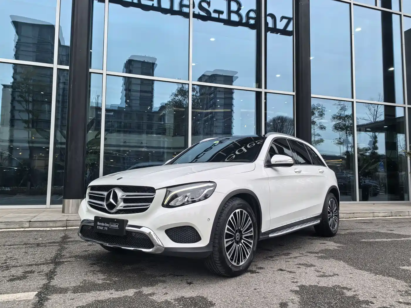 Mercedes-Benz GLC 2019 Model GLC 200 L 4MATIC