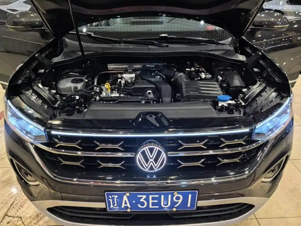 Volkswagen Tayron 2024 300TSI 2WD Luxury Plus Advanced фото 18