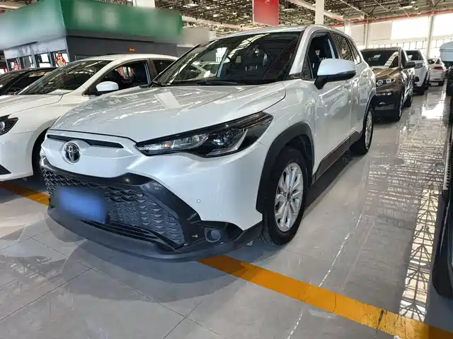 Toyota Frontlander 2.0L CVT, Элит