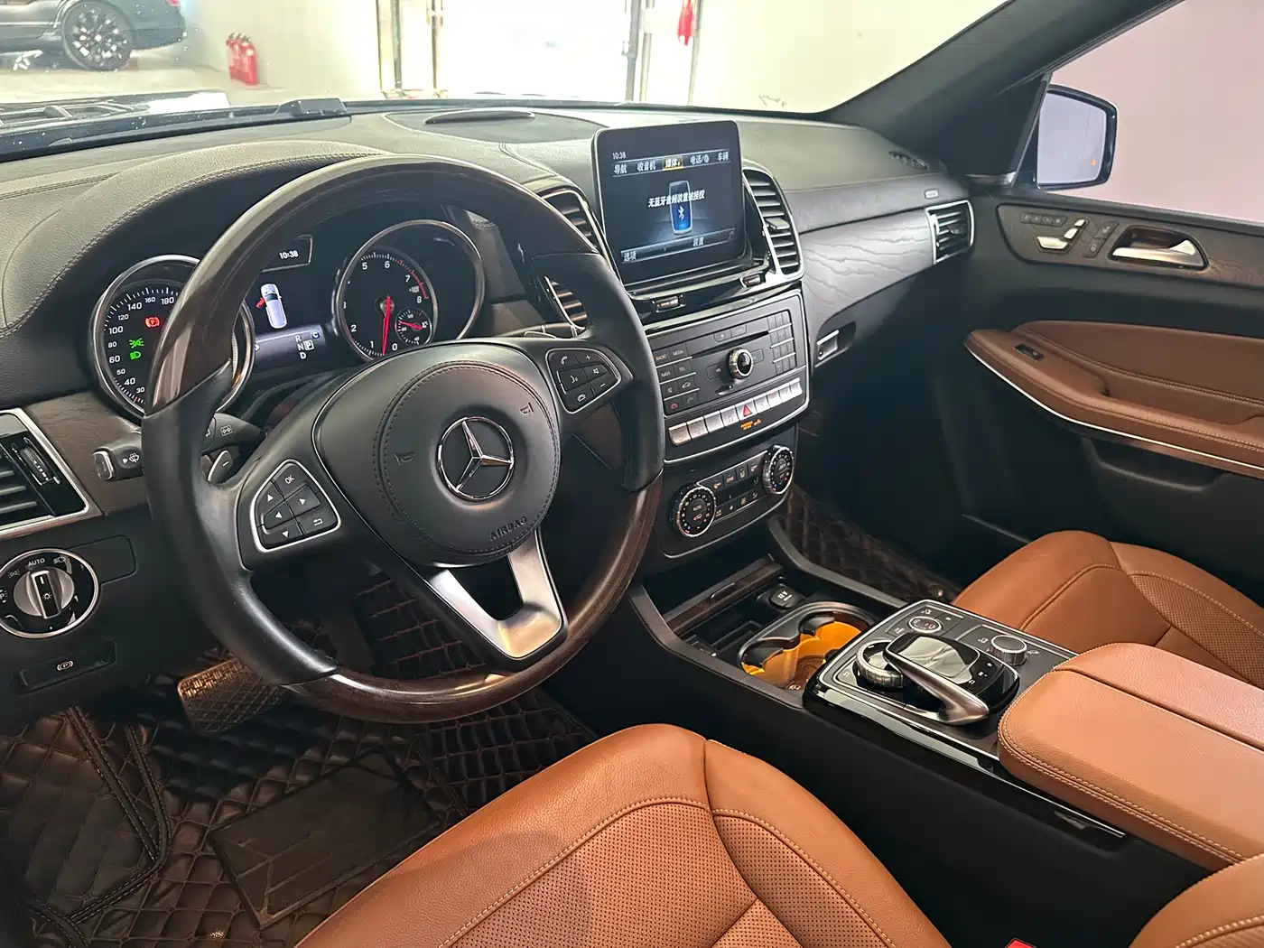 Mercedes-Benz GLS 2018 Facelift GLS 500 4MATIC фото 7