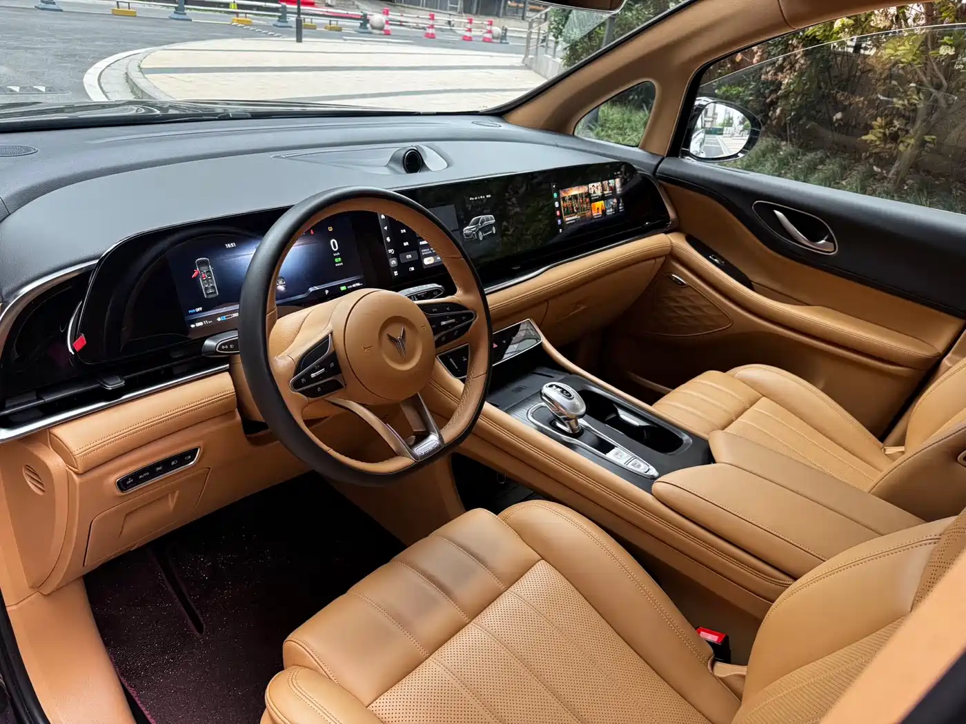 Voyah Auto Voyah Dreamer 2022 Low Carbon Edition Home фото 8