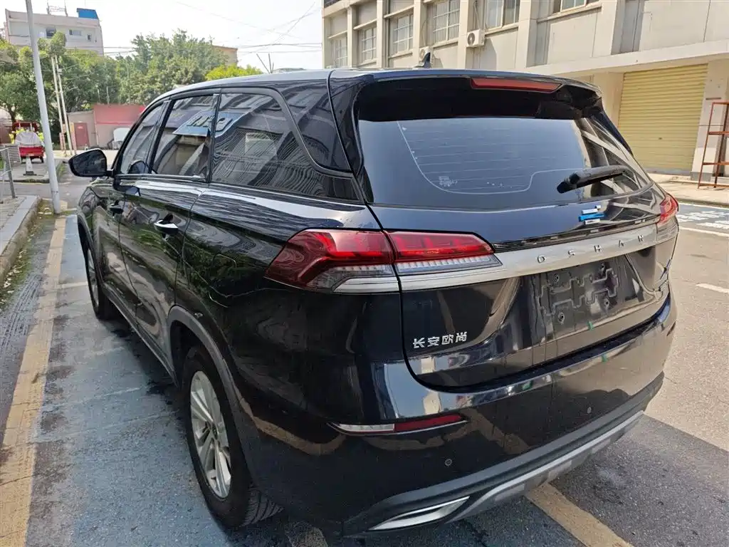 صورة 5 - Changan Oshan X7