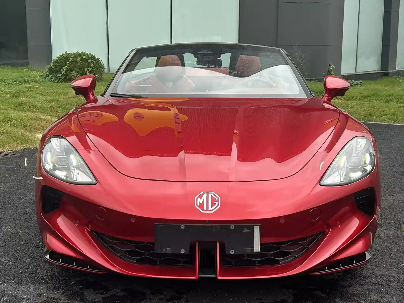 MG Cyberster 2024 520km Legendary AWD Version фото 7