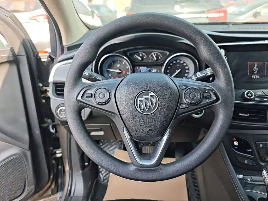 Фото 11 - Buick Envision Plus