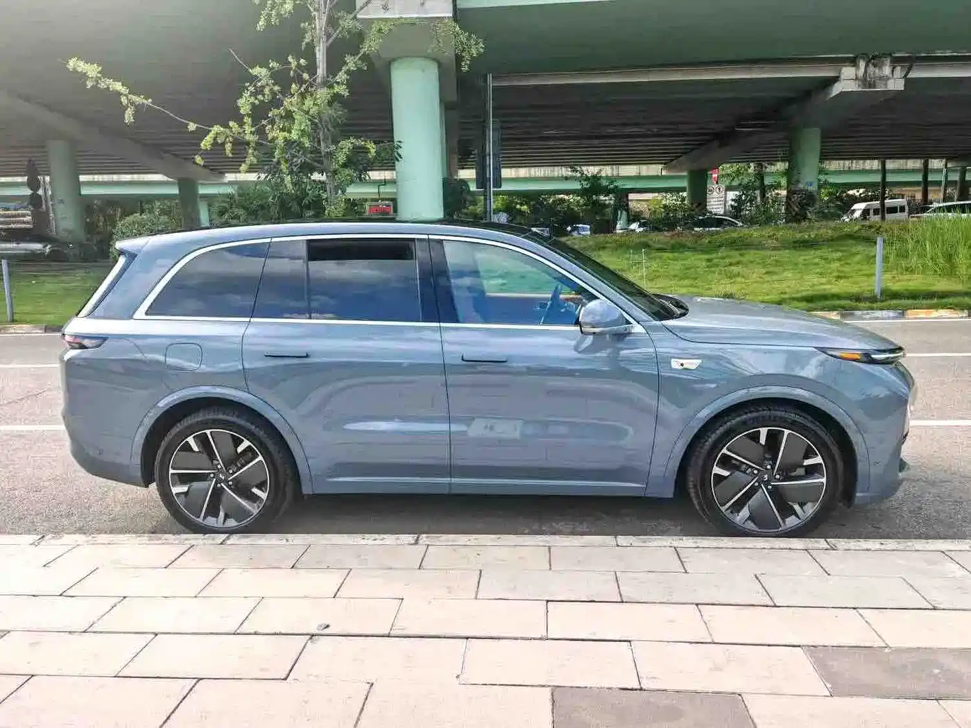 Li Auto Li L8 2025 2025 Max Smart Renewal Edition