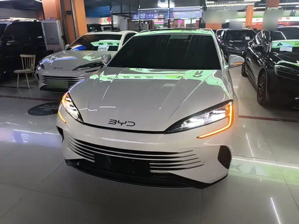 BYD Seal 2024 2023 DM-i 1.5L 121km Premium