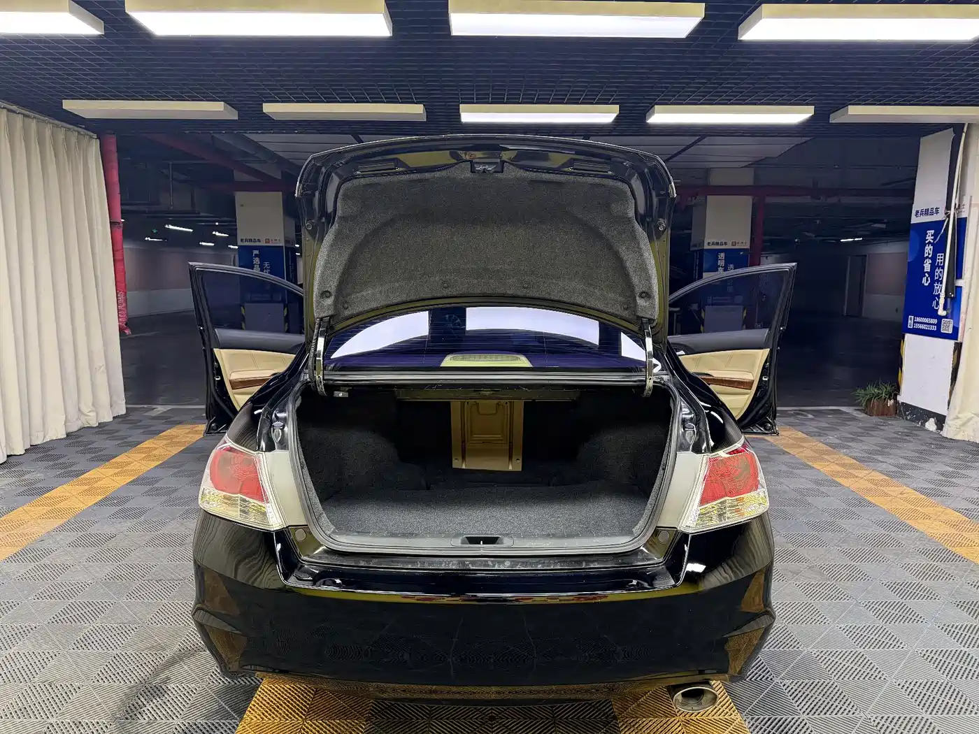 Фото 21 - Honda Accord