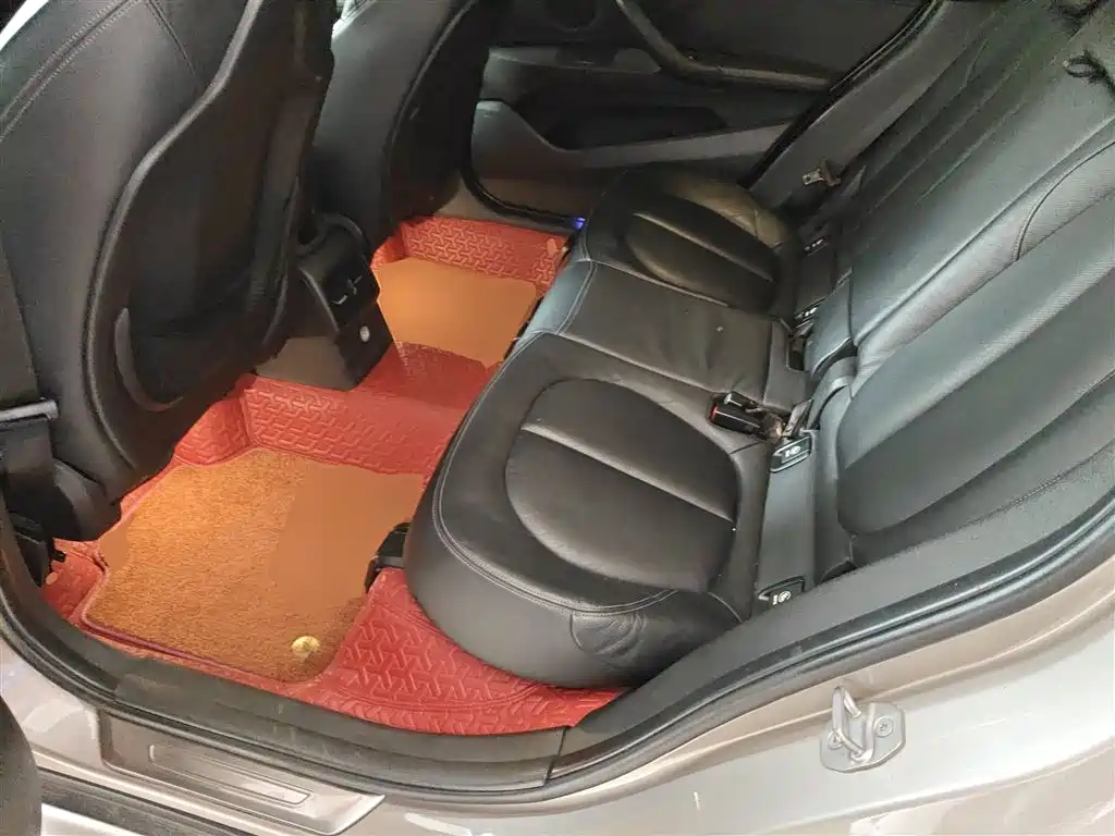 BMW X1 2016 sDrive20Li Luxury Model фото 17