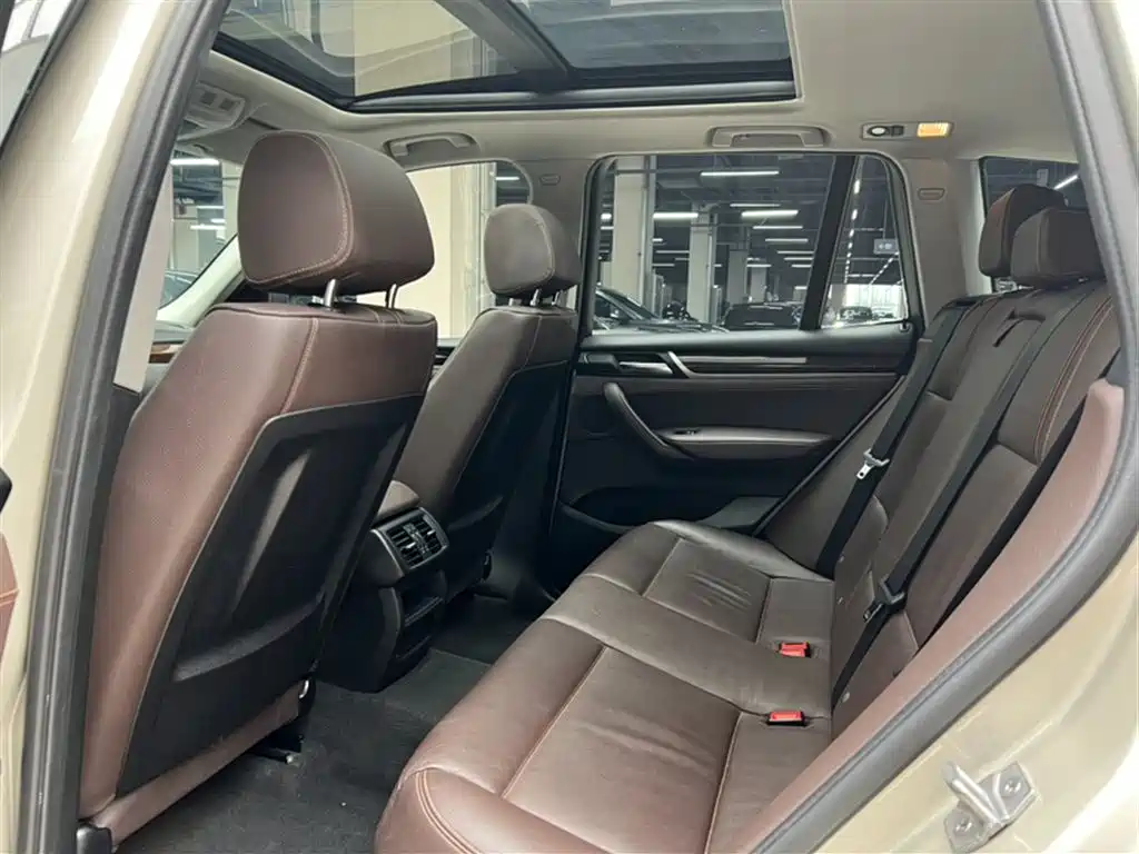 BMW X3 (Import) 2014 xDrive20i X Design Package фото 9