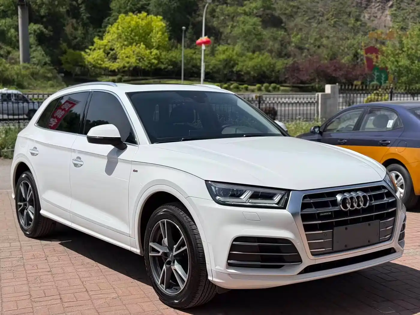 Audi Q5L 2018 40 TFSI Prestige Fashion (China V) фото 3